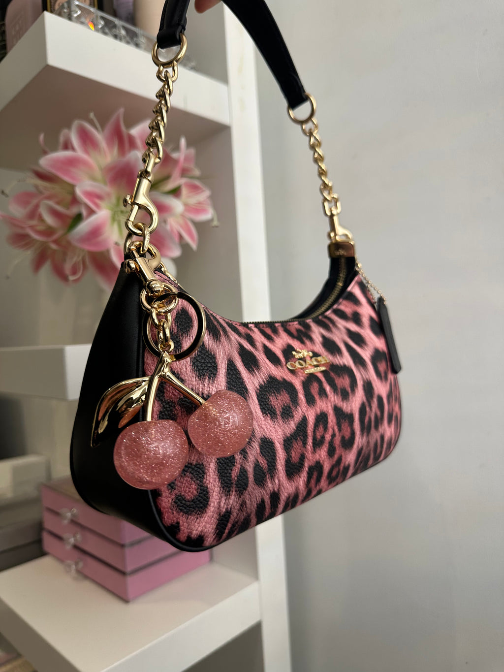 Teri Leopard Pink Black Shoulder Handbag