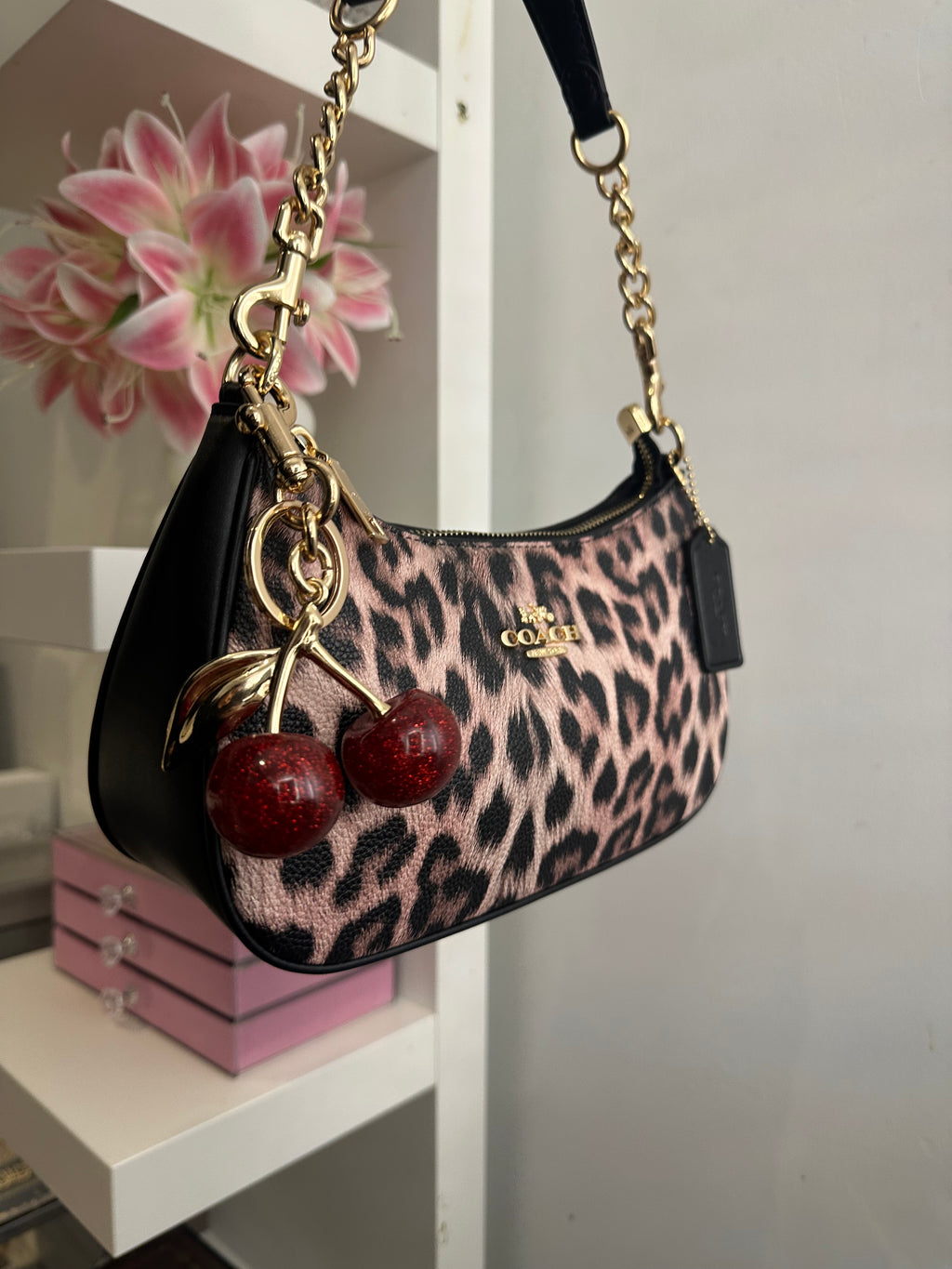 Teri Leopard Black Shoulder Handbag