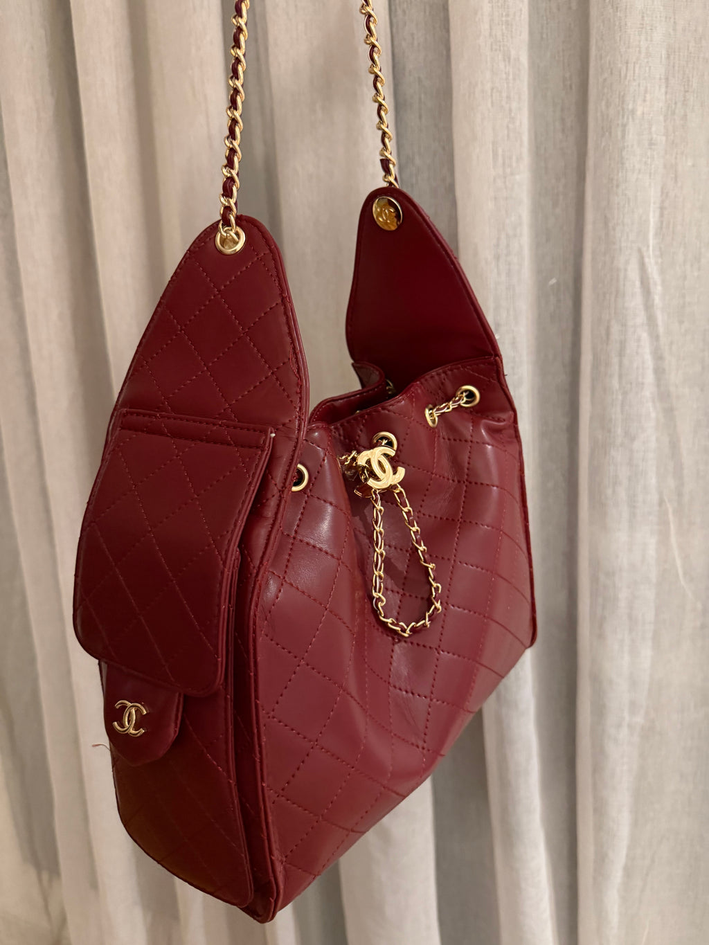Burgundy Shoulder bag