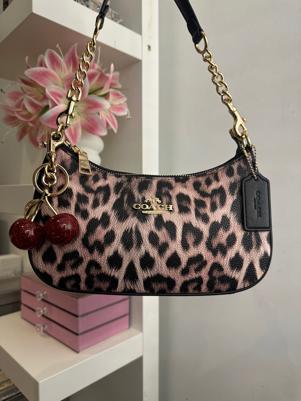Teri Leopard Black Shoulder Handbag