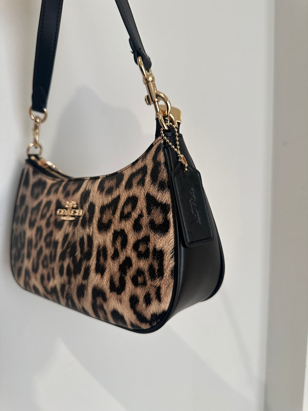 Teri Leopard Black Shoulder Handbag