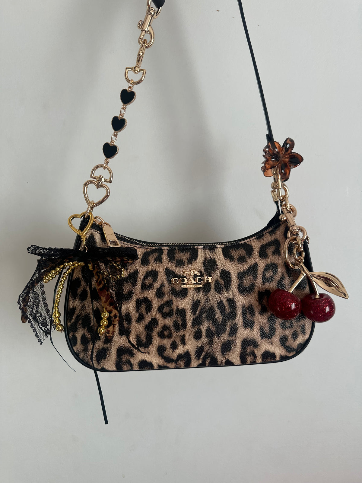 Teri Leopard Black Shoulder Handbag