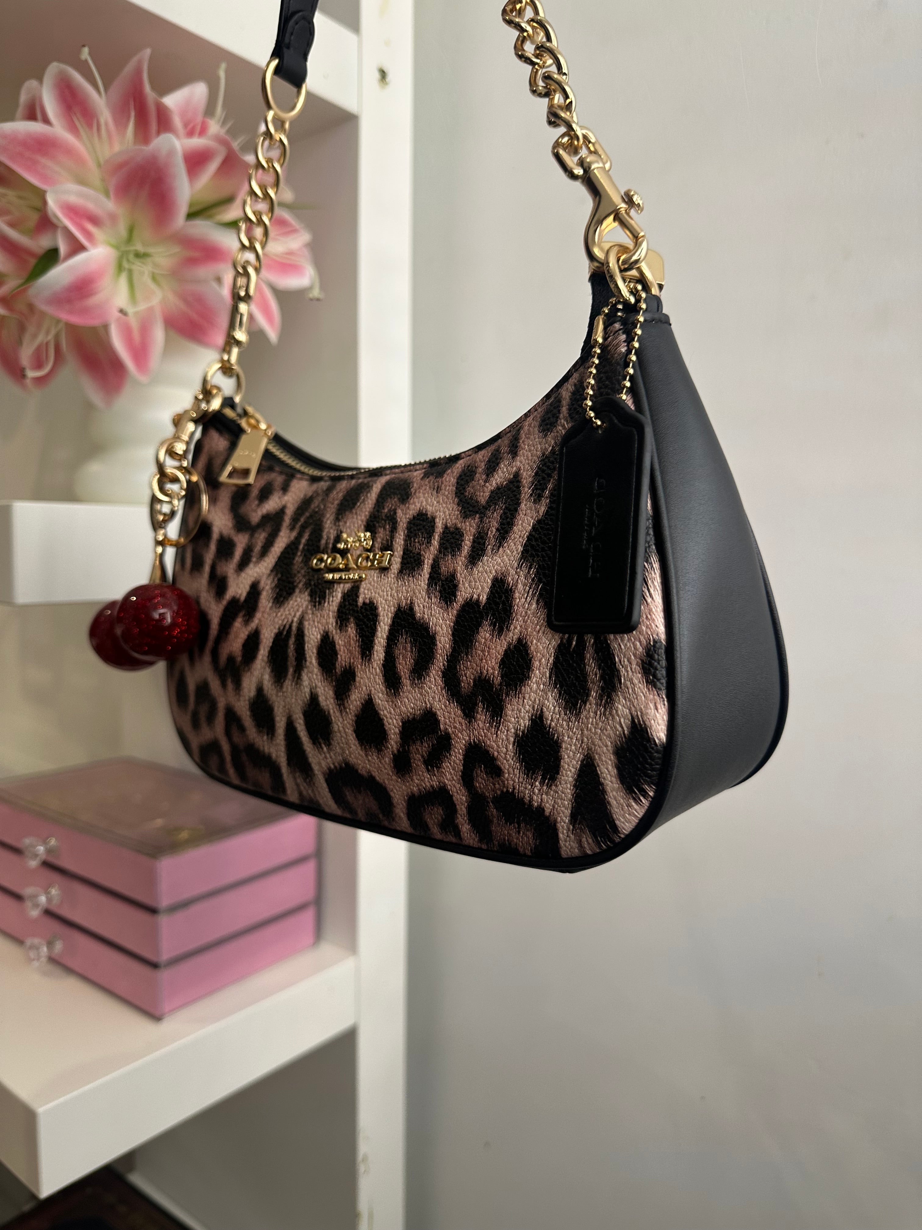 Teri Leopard Black Shoulder Handbag