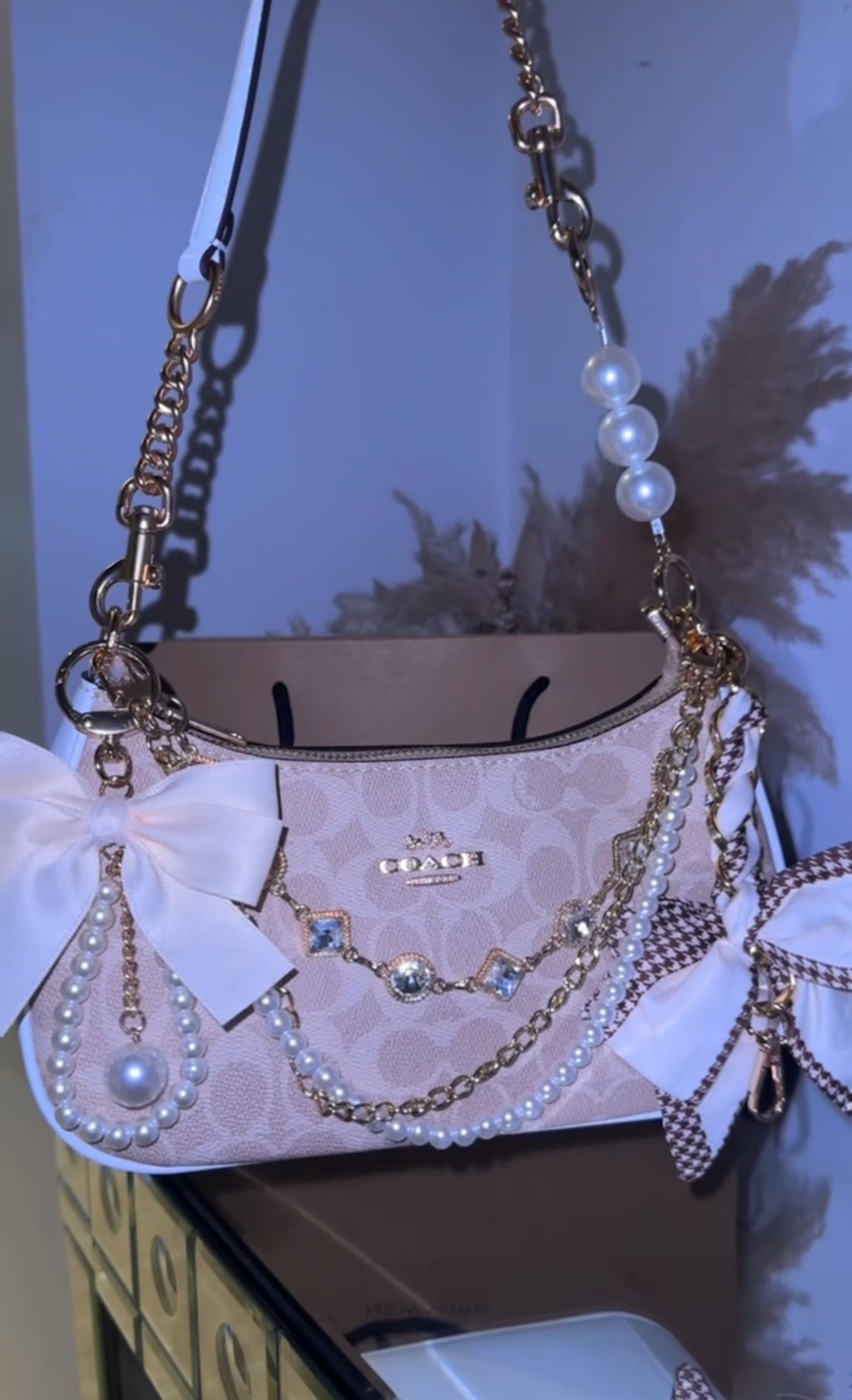 White Beige  Teri Coach Shoulder Handbag