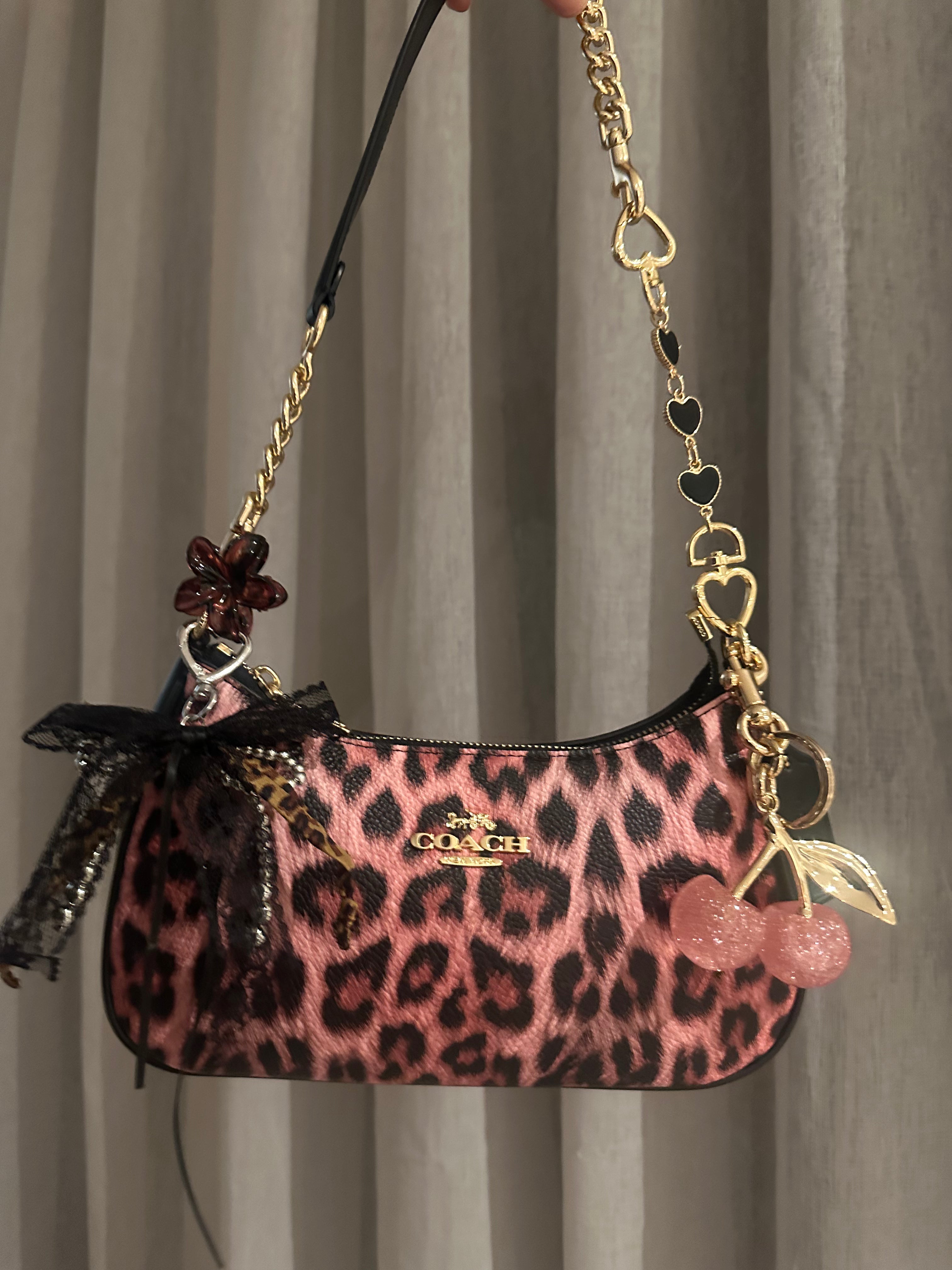 Teri Leopard Pink Black Shoulder Handbag